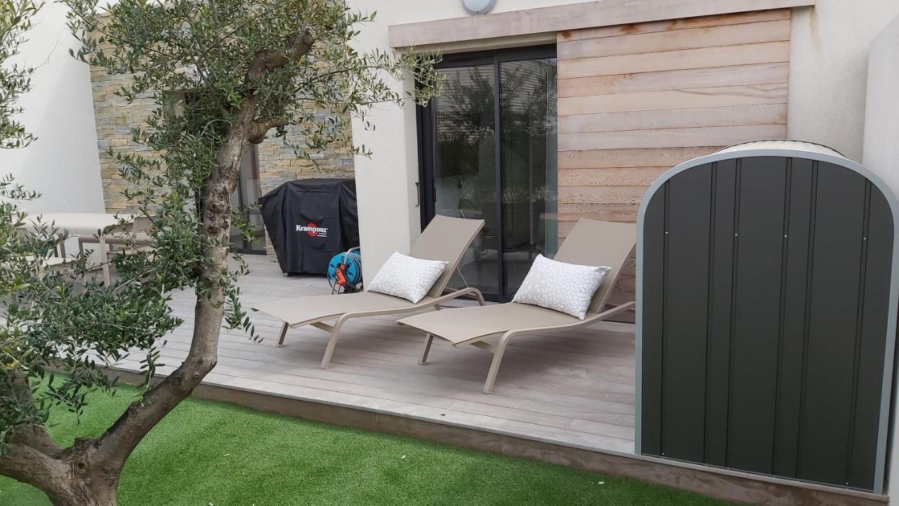Villa Home Holiday A Cala Rossa 르씨 외부 사진