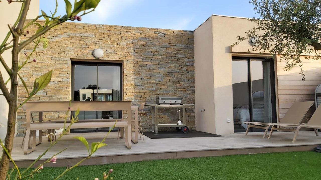 Villa Home Holiday A Cala Rossa 르씨 외부 사진