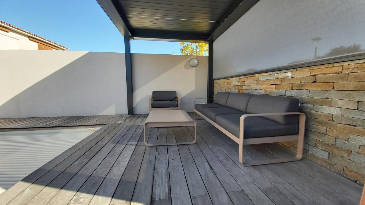 Villa Home Holiday A Cala Rossa 르씨 외부 사진