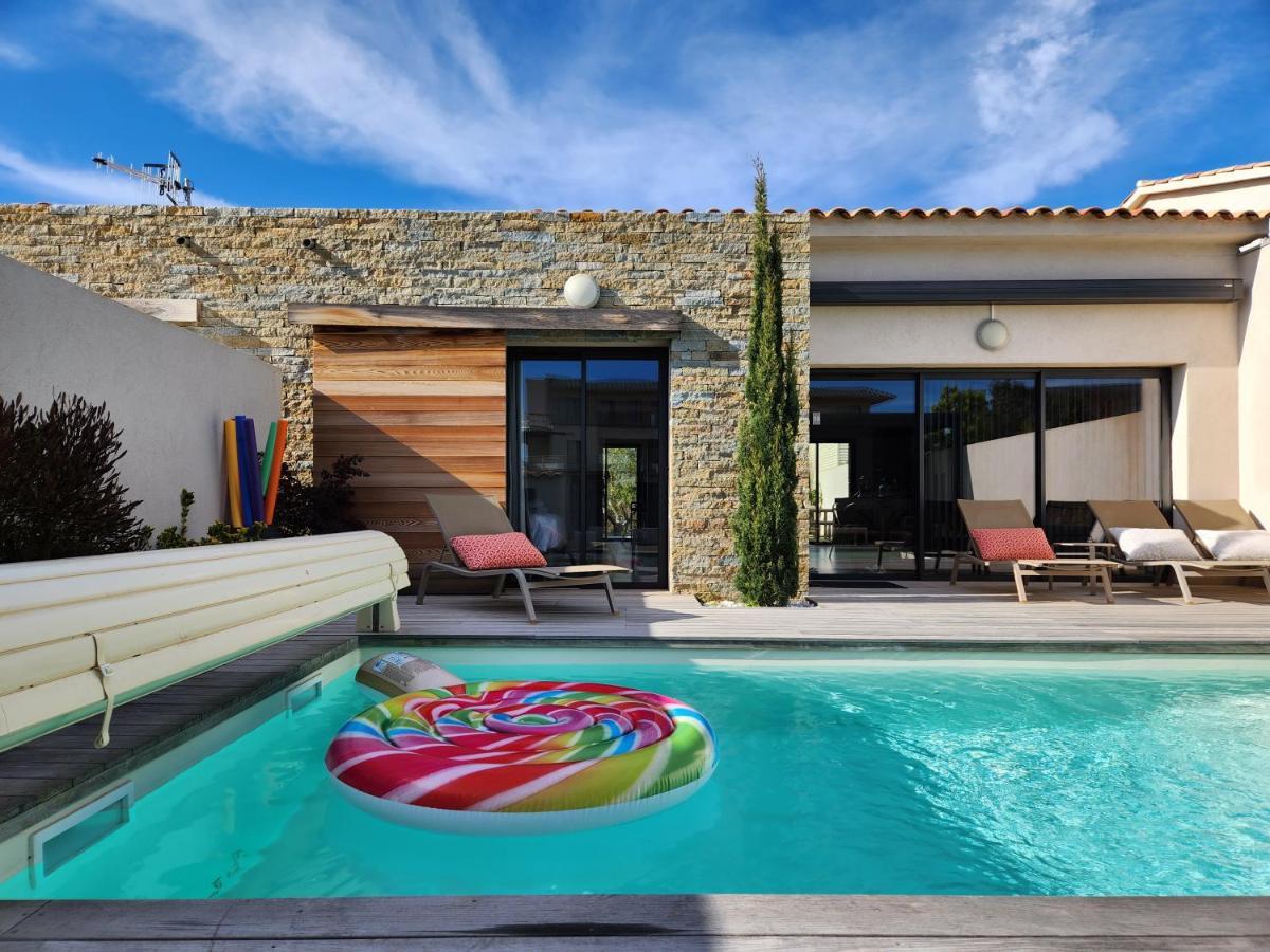 Villa Home Holiday A Cala Rossa 르씨 외부 사진