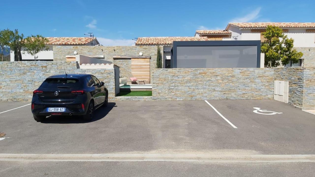 Villa Home Holiday A Cala Rossa 르씨 외부 사진